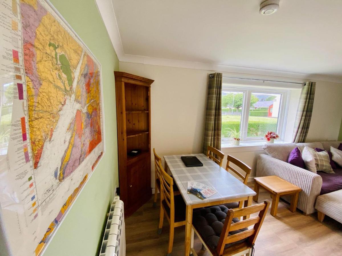 Inverlochy Cosy Town Bungalow מראה חיצוני תמונה